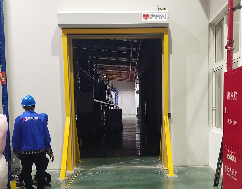 有CE认证的电动卷帘门插图8 有CE认证的电动卷帘门插图8