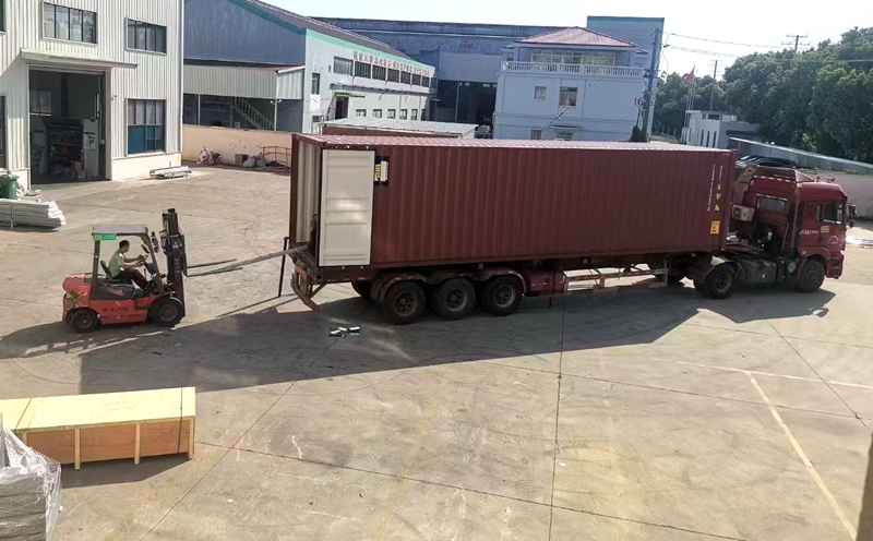 美高门业满足美标480V快速卷帘门插图6